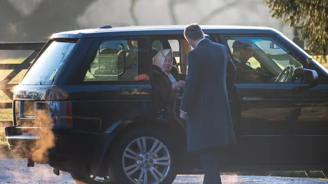 Queen arrives at church by car