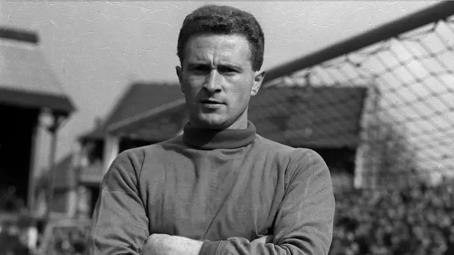 Manchester United and Ireland goalkeeper Harry Gregg pictured in 1957