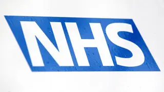 The government has issued an urgent call for a quarter of a million people to register as a volunteer for the NHS to help tackle the coronavirus crisis.