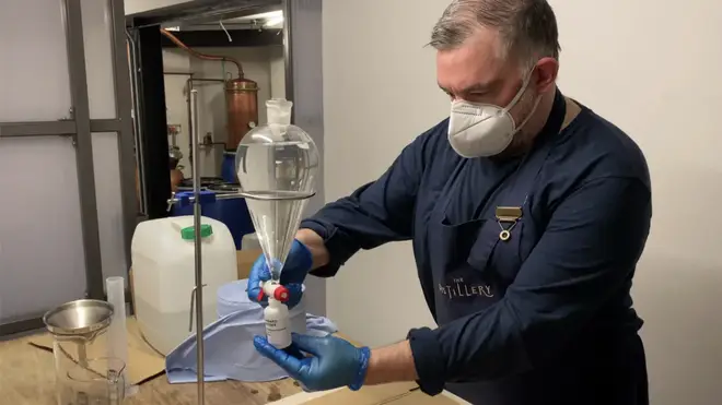Gin distilleries have agreed to make hand sanitiser for police officers