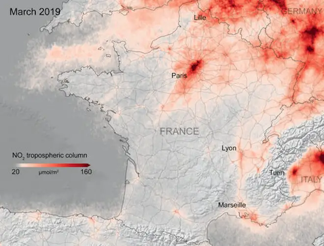 The comparison over France shows reduced levels of pollution from 2019 to date