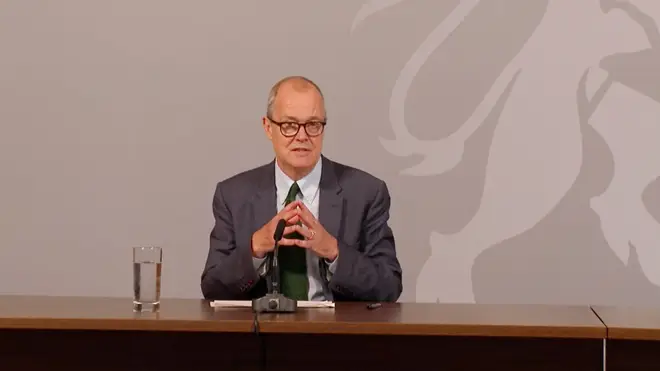 Sir Patrick Vallance speaking at a Downing Street briefing