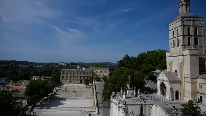 A man has reportedly been shot dead in Avignon