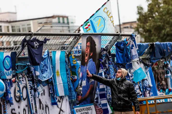The death of Maradona sparked worldwide grief among football fans
