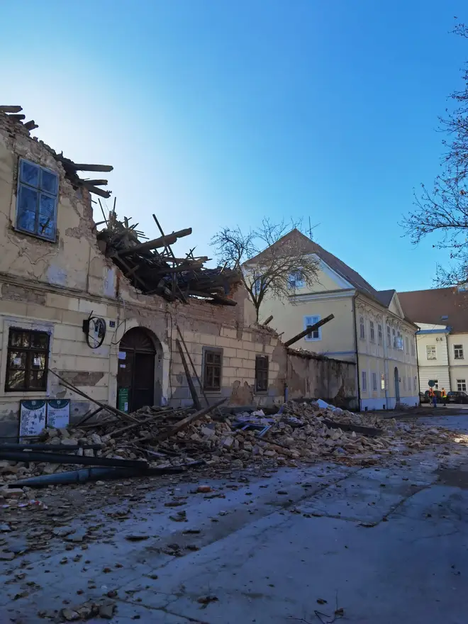 Buildings collapsed in the city of Petrinja.
