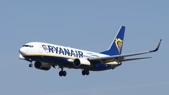 Ryanair faces criticism for not removing a racist passenger from one of its flights