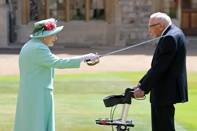 The Queen has led tributes to Captain Sir Tom Moore