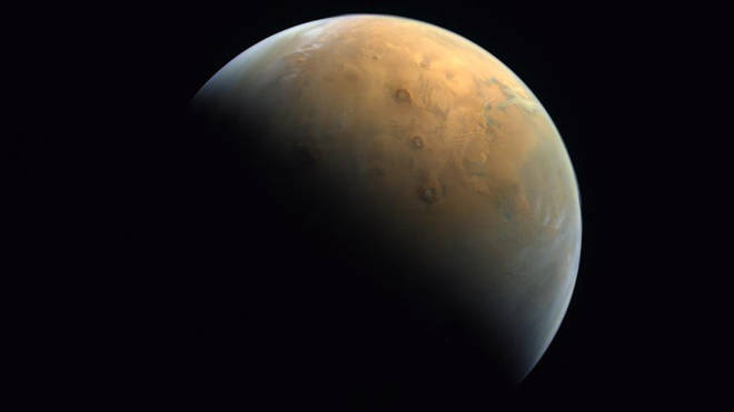 The image from the Hope Probe shows volcanos on the surface of Mars.