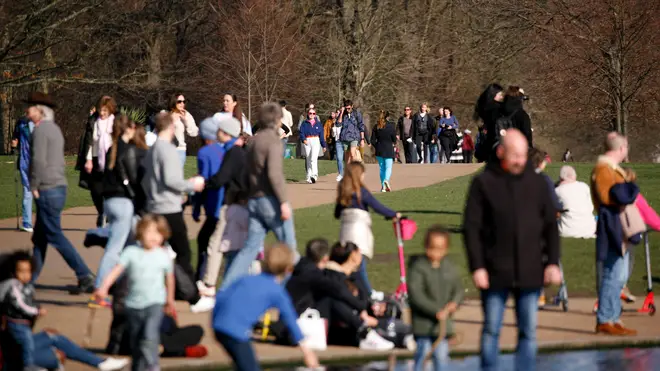 Many people were in Kensington Gardens in London during the warm weather