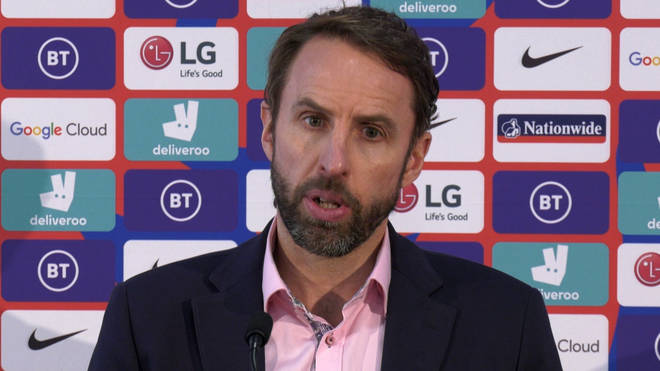 Gareth Southgate has said footballers should be in line for the vaccine after the priority groups have received their jab