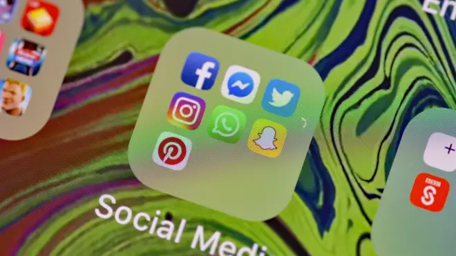 Social media app icons