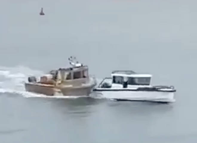 This is the moment a French boat appeared to ram into a UK vessel off Jersey