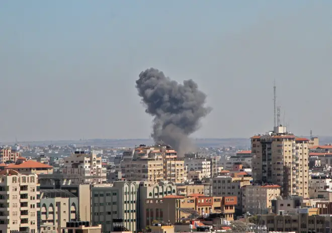 Hundreds of airstrikes have left thousands of Palestinians displaced