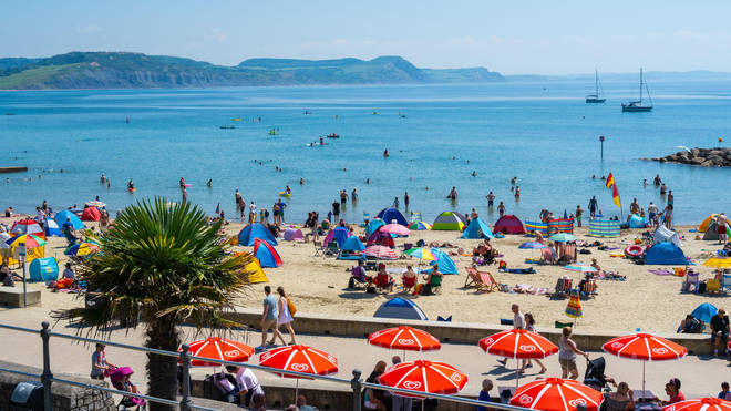 Parts of the UK could experience a mini-heatwave over the weekend