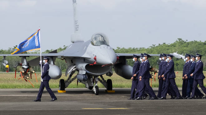 Taiwan US F16s