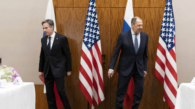 Antony Blinken, left, and Sergey Lavrov in Geneva