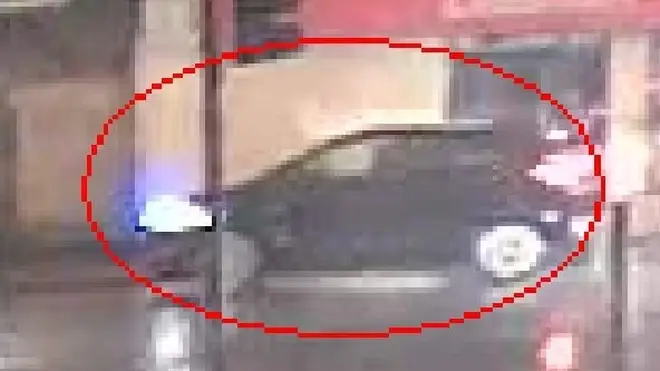 Police want to trace the driver of this SUV - possibly a Vauxhall