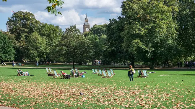 Park users enjoy sunny park in London