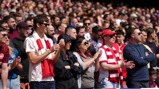 Arsenal fans rose to their feet to applaud Ronaldo