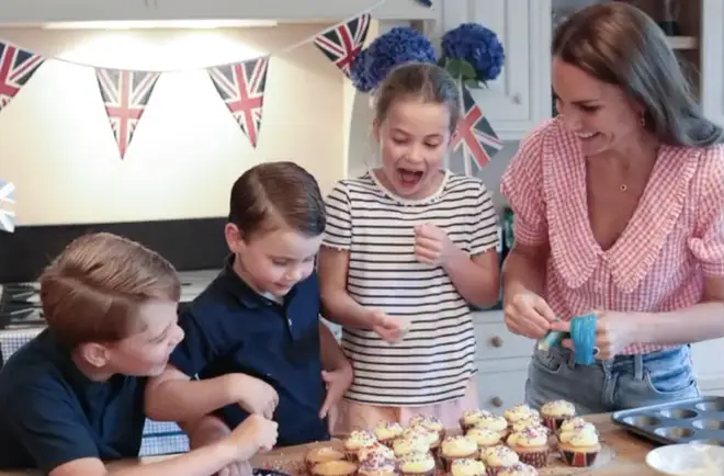 Kate Middleton baked cakes with her three children