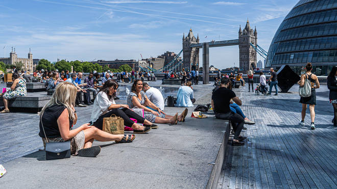 London could swelter in 30C heat