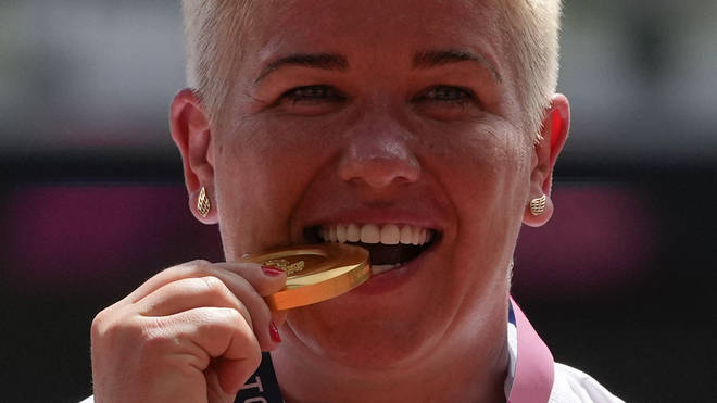 Anita Wlodarczyk with her medal for the women’s hammer at the 2020 Olympics in Tokyo