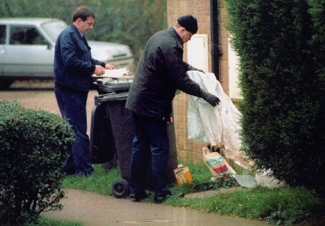 Police searching for clues after the murder in 1994