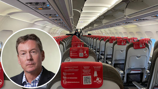BBC News Security Correspondent and wheelchair user Frank Gardner has been left stranded on a plane at Gatwick Airport after returning from the NATO Summit in Madrid.