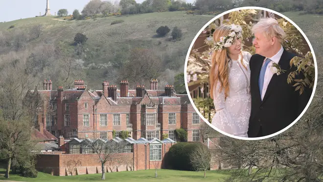 Boris Johnson changes plans and won't hold wedding bash at Chequers