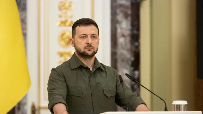 Zelenskyy suspends 28 officials from Ukraine's security service