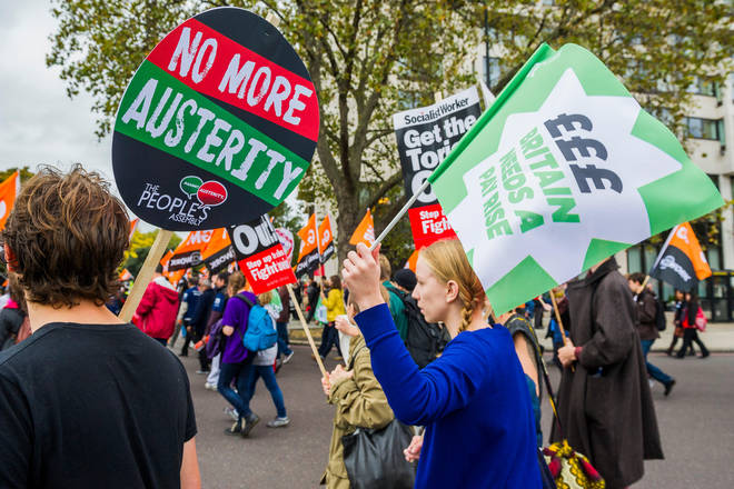 More and more workers are calling for pay rises as inflation surges