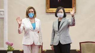 US house speaker Nancy Pelosi, left, and Taiwanese President Tsai Ing-wen wave during a meeting in Taipei, Taiwan