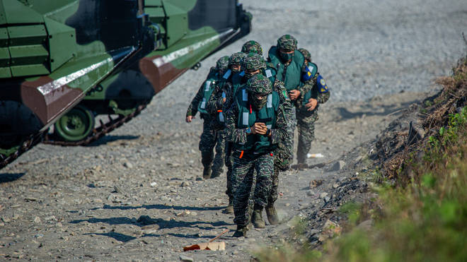 Taiwanese troops train for an invasion