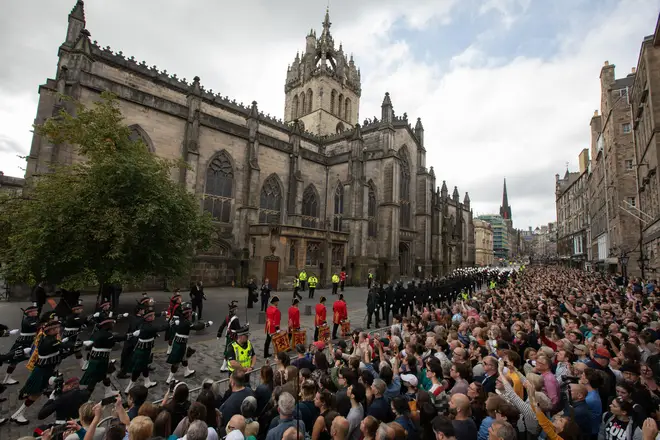 Crowds at St Giles Cathedral see the Queen's coffin arrive