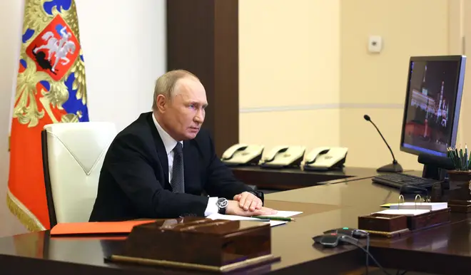 Vladimir Putin introduces Martial law