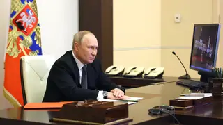 Vladimir Putin introduces Martial law
