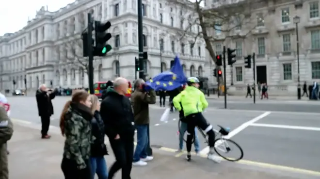 Cyclist has his EU flag stolen outside Downing Street