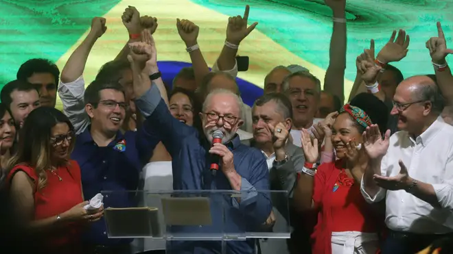 Lula da Silva giving his victory speech