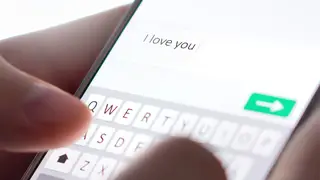 An 'I love you' message on a smartphone