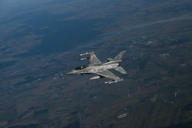 Poland is to send Ukraine MiG-29 fighter jets