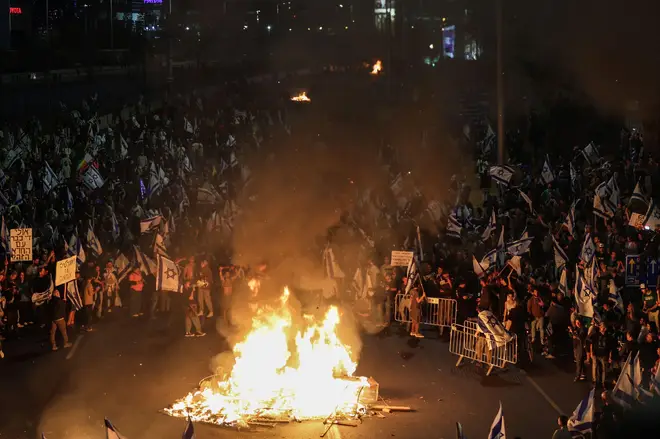 Israelis are protesting the judicial reforms
