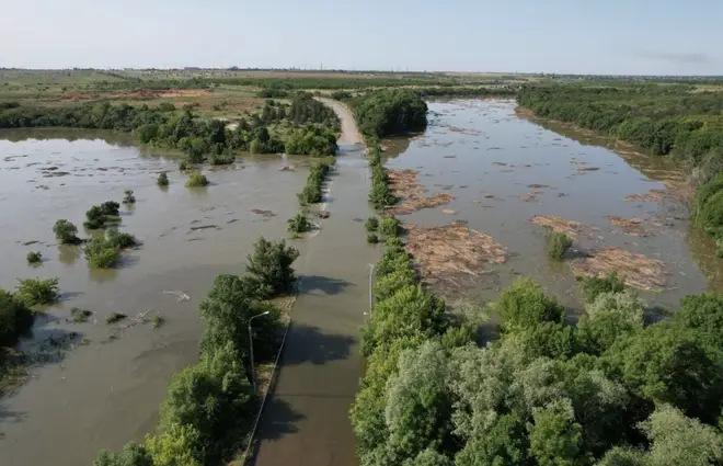 The M14 highway flooded out north of Vesele, Kherson Oblast