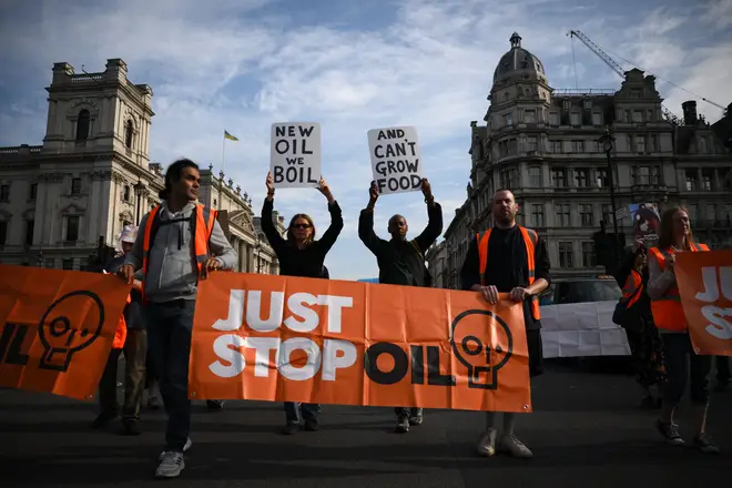 BRITAIN-CLIMATE-POLITICS-DEMO