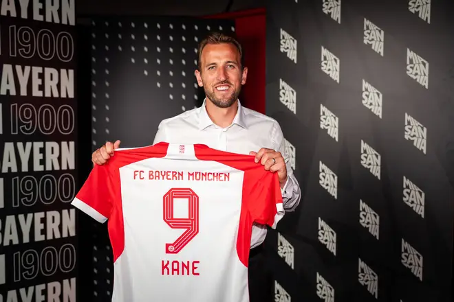 Kane in his new Bayern kit
