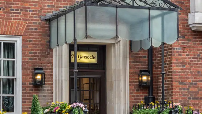 Le Gavroche was the first London restaurant to win one, two and finally three Michelin stars. It currently holds two