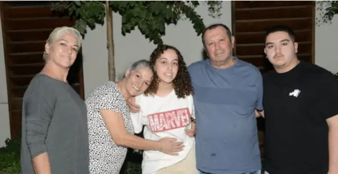 Uri Magidish (centre) was freed by the IDF