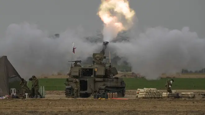 Israeli artillery in action
