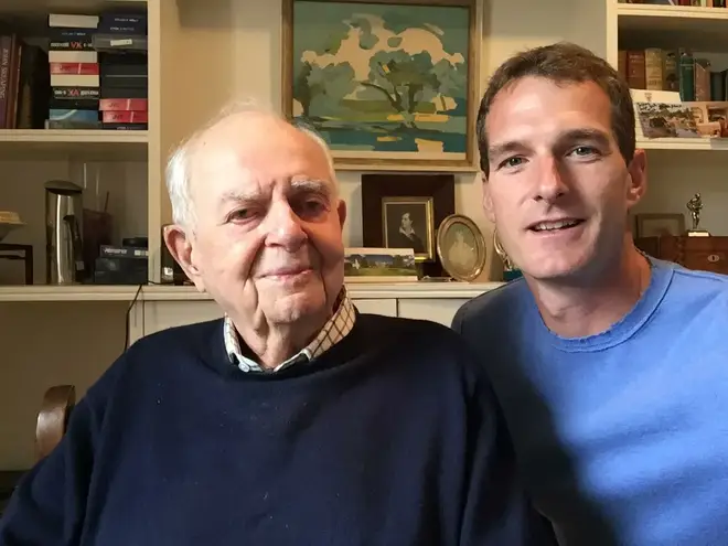Mike Salder - pictured with historian Dan Snow - was believed to be the last surviving member of the original SAS - then called the L Detachment