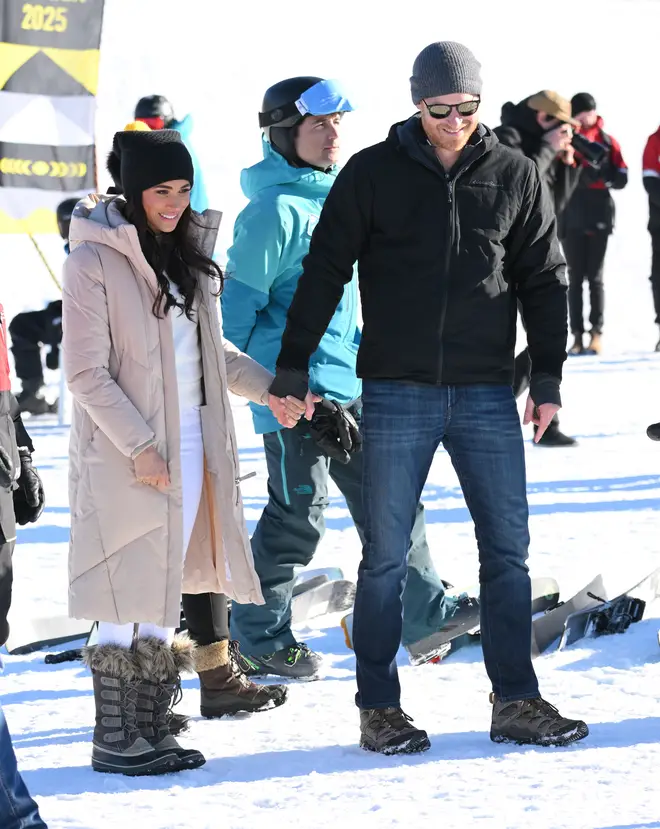Harry and Meghan hand-in-hand on the snow in Whistler