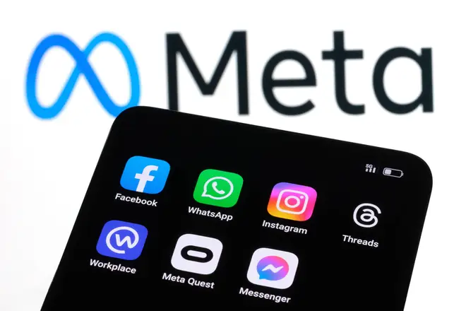 All Meta Platforms apps on the screen of smartphone Facebook, Instagram, WhatsApp, Messenger, Threads, Meta Quest, Workplace